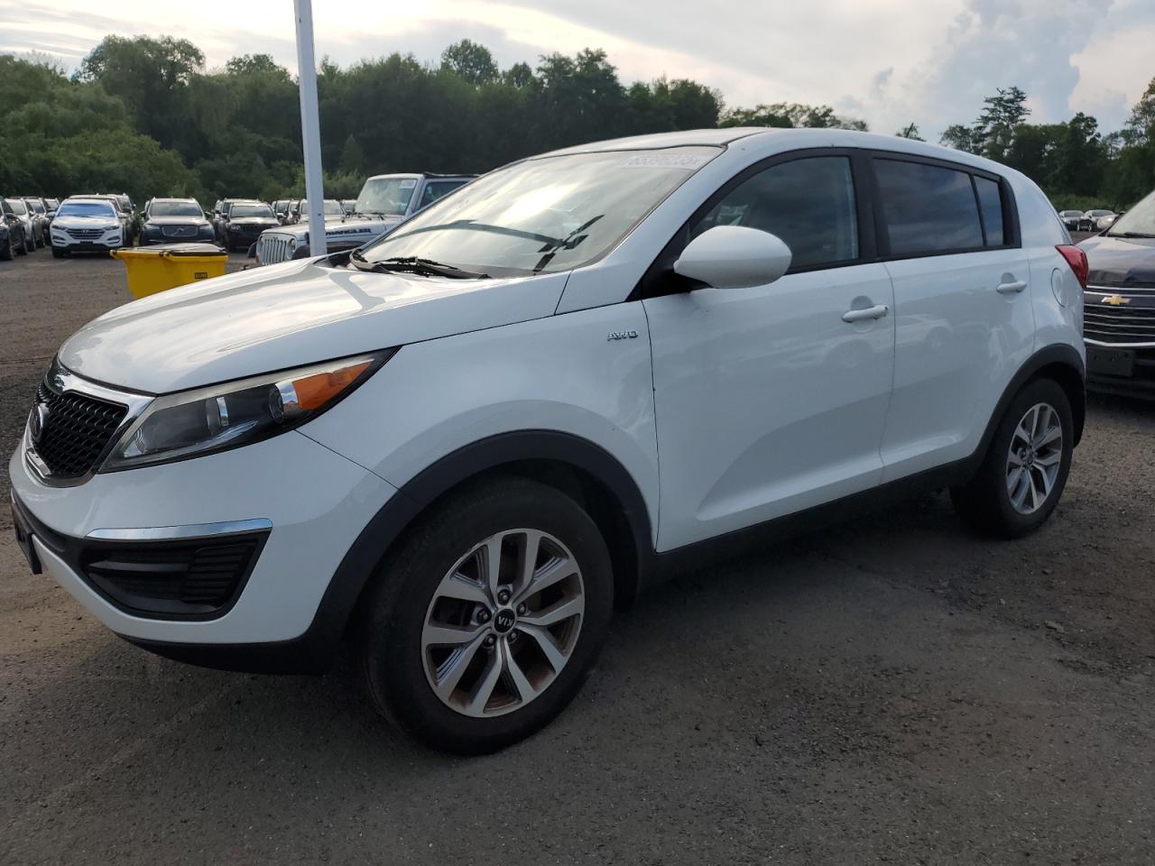 KIA SPORTAGE LX