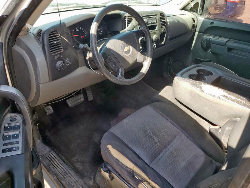 2010 CHEVROLET SILVERADO - 1GCSCREA7AZ276081
