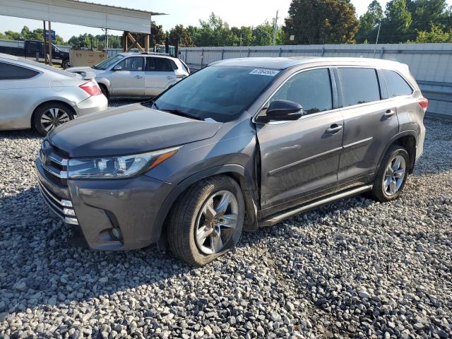 TOYOTA HIGHLANDER