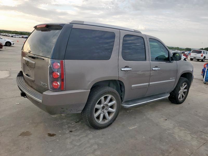 2011 GMC YUKON DENA - 1GKS1EEF7BR383583