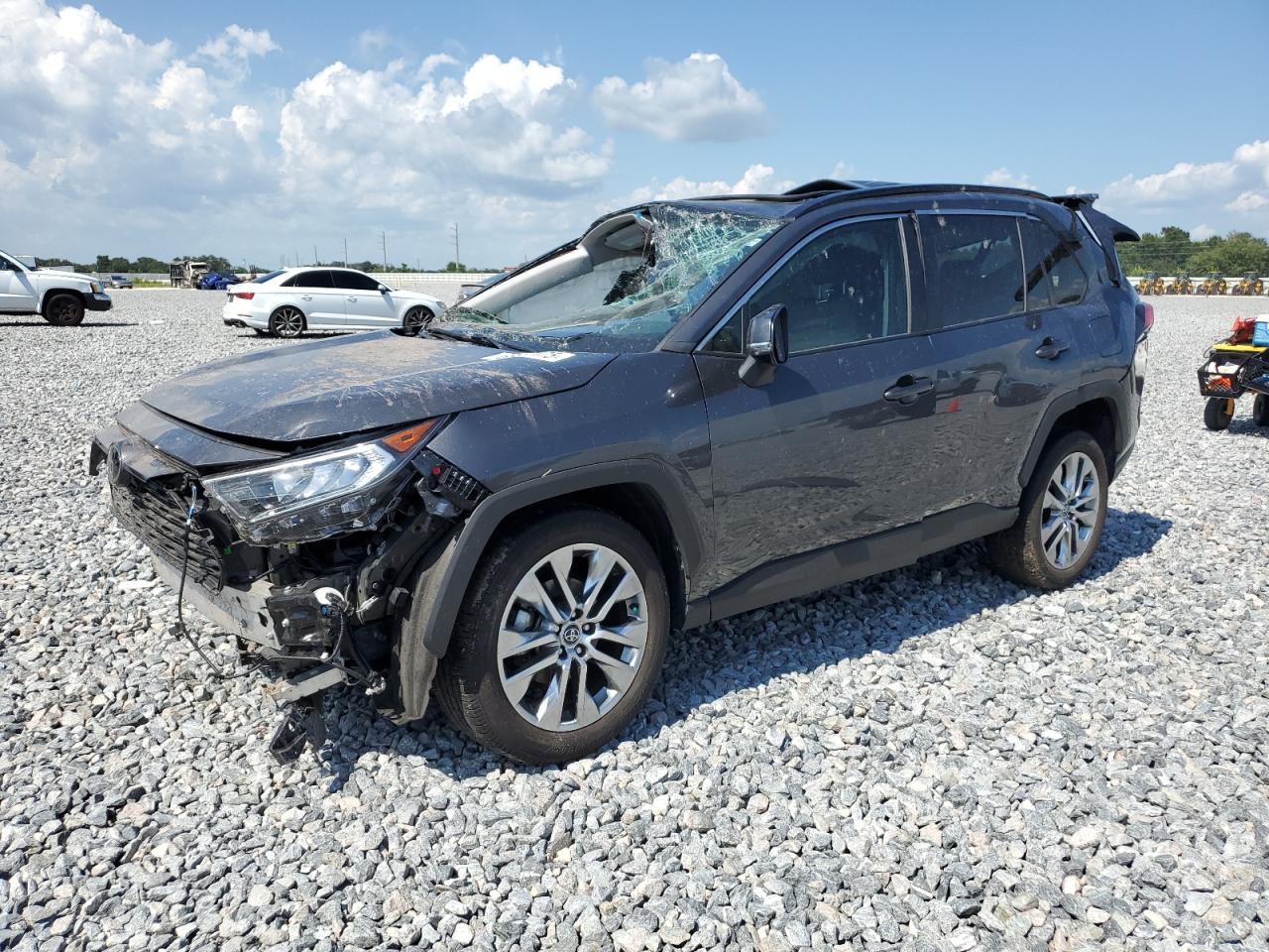 TOYOTA RAV4 XLE PREMIUM