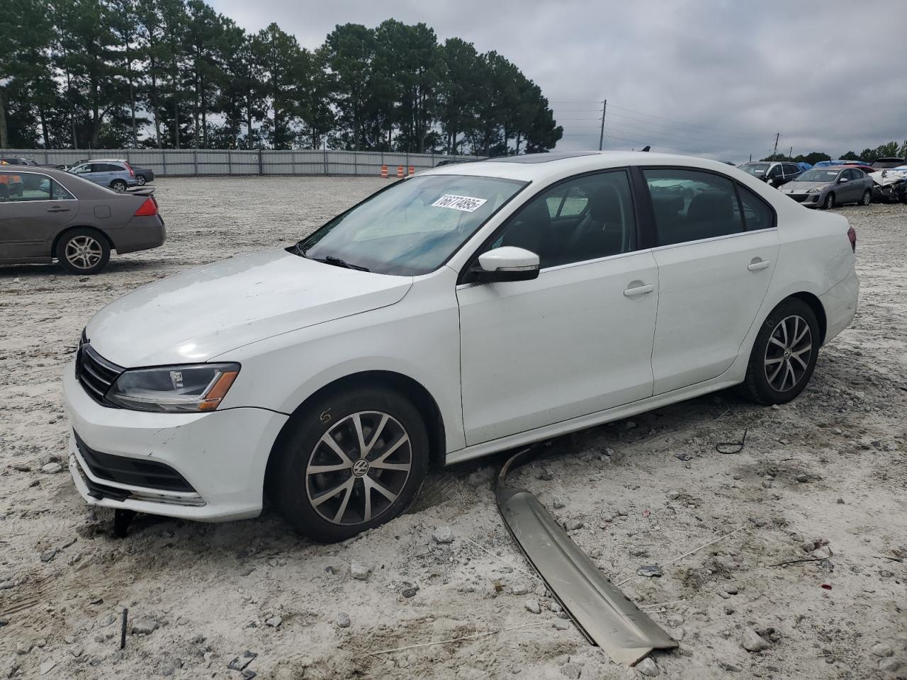 VOLKSWAGEN JETTA SE