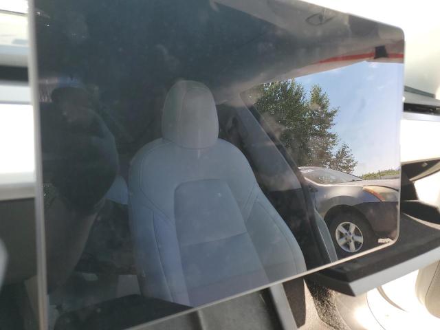 2021 TESLA MODEL Y 5YJYGDEEXMF240383