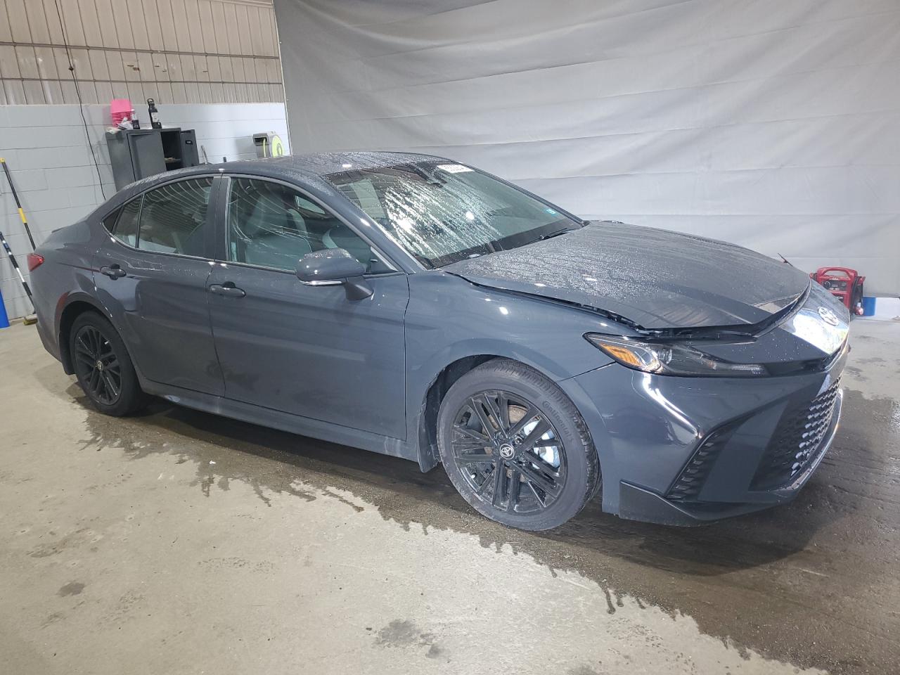 TOYOTA CAMRY XSE