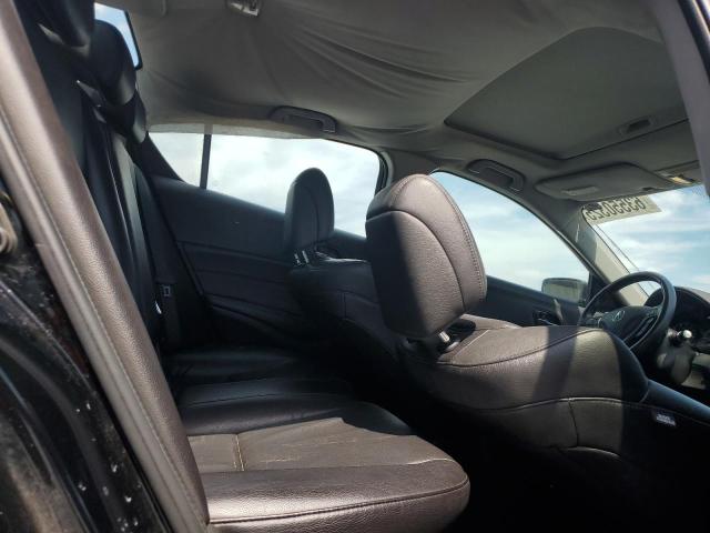 2017 ACURA ILX BASE W 19UDE2F30HA012642
