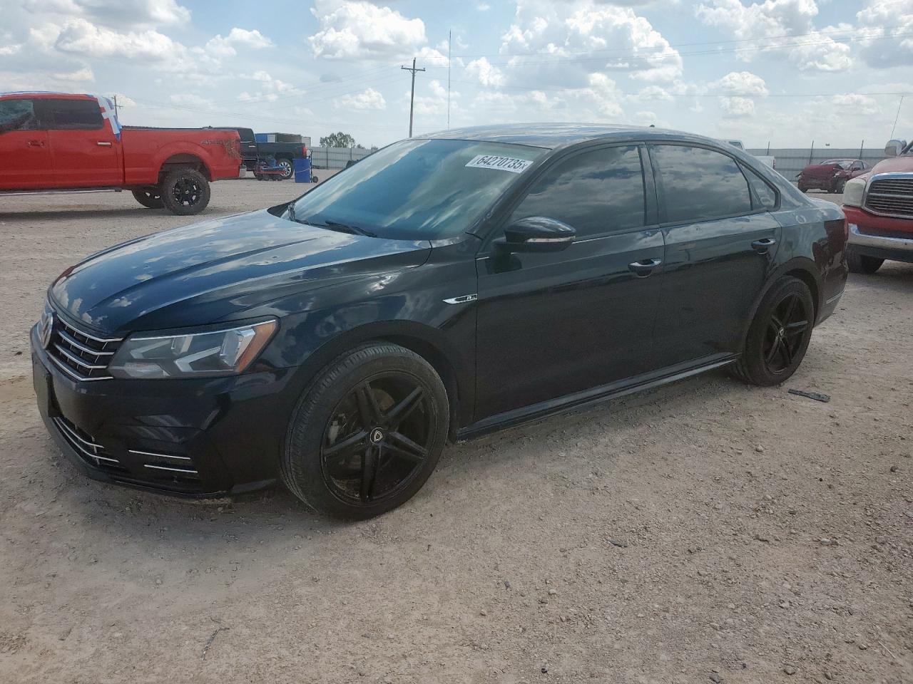 VOLKSWAGEN PASSAT S