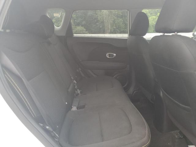 2015 KIA SOUL + KNDJP3A55F7115673
