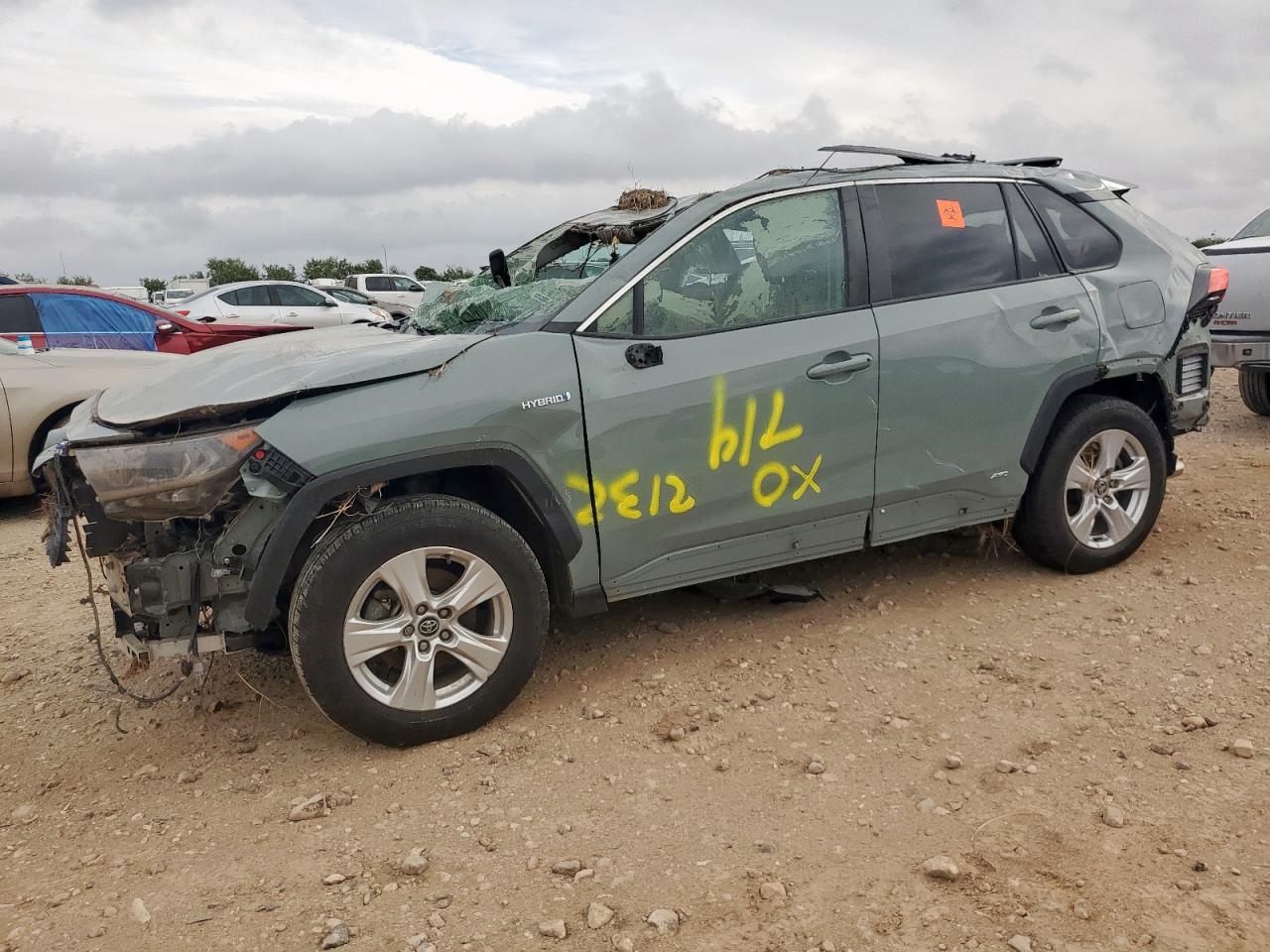 TOYOTA RAV4 XLE