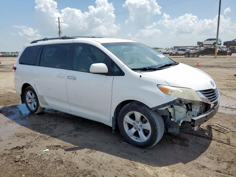 2011 TOYOTA SIENNA LE - 5TDKK3DC7BS174124