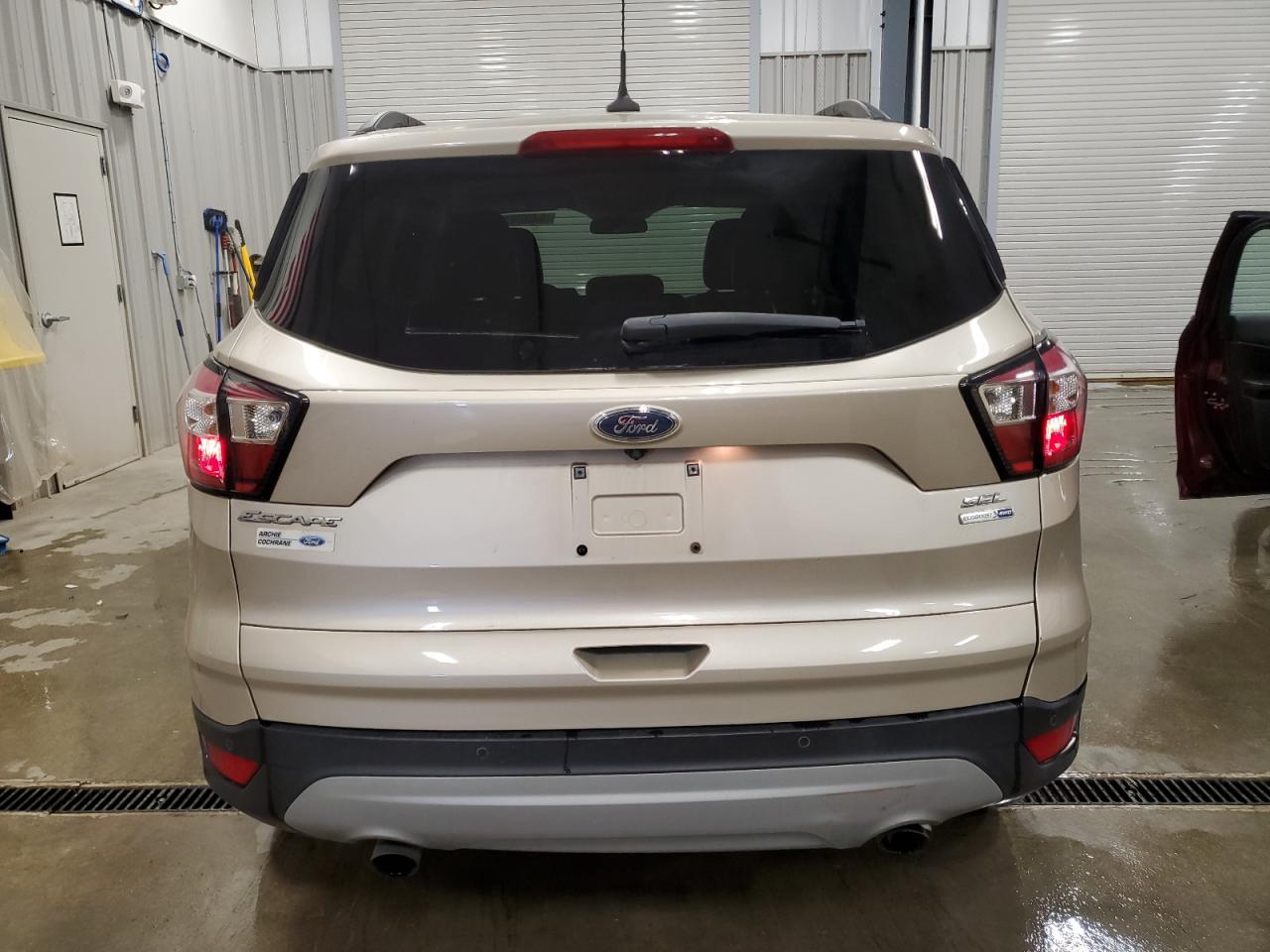 FORD ESCAPE SEL