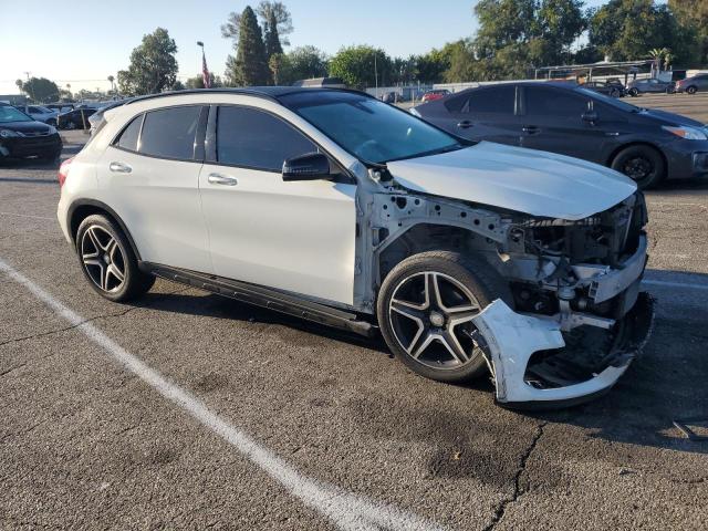 2016 MERCEDES-BENZ GLA 250 WDCTG4GB9GJ198034