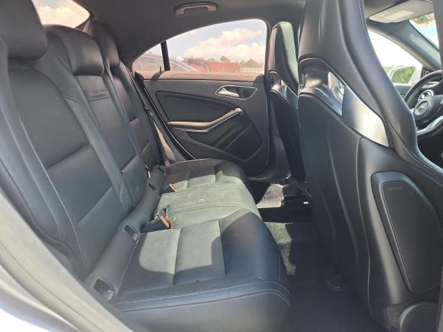 2015 MERCEDES-BENZ CLA 45 AMG WDDSJ5CB0FN218120