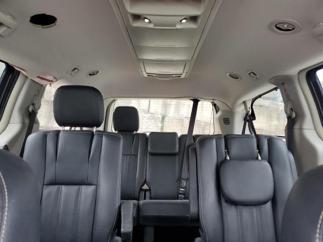 2016 CHRYSLER TOWN & COU - 2C4RC1BG3GR248189