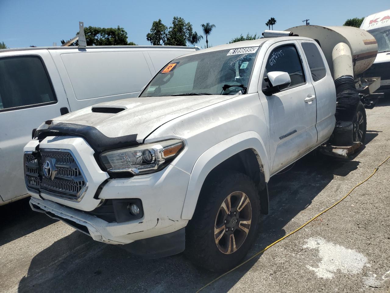 TOYOTA TACOMA ACCESS CAB