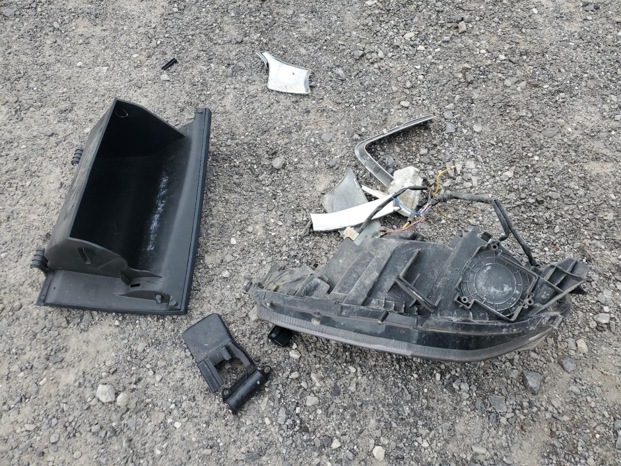 MITSUBISHI LANCER ES