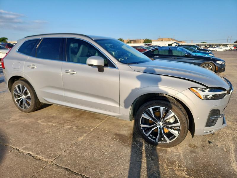 2022 VOLVO XC60 B5 MO YV4L12RK6N1039698