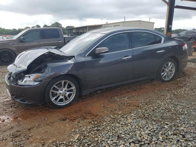 NISSAN MAXIMA S