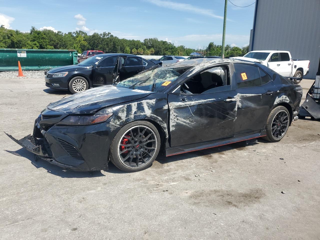 TOYOTA CAMRY TRD