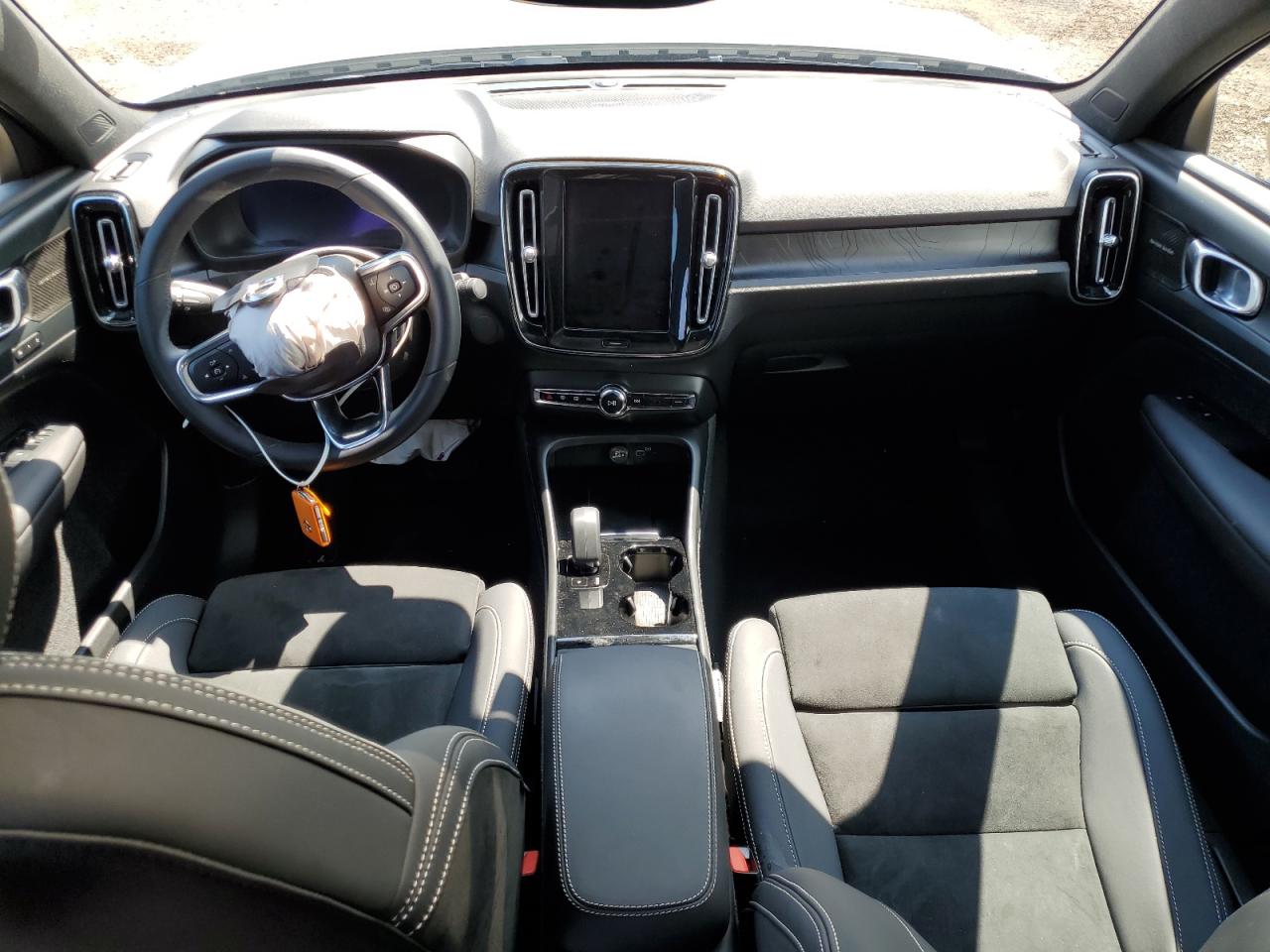 VOLVO C40 RECHARGE ULTIMATE