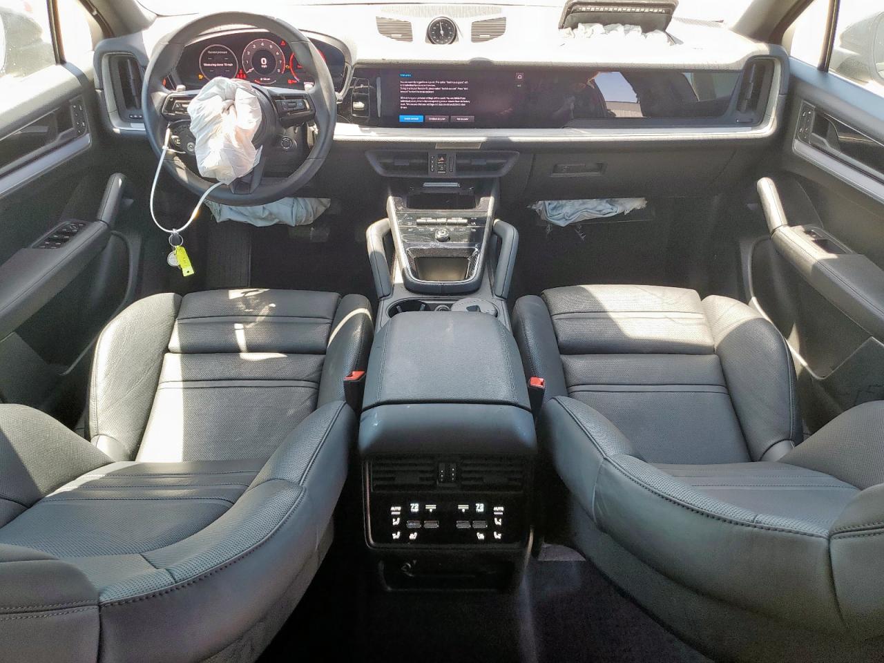 PORSCHE CAYENNE COUPE