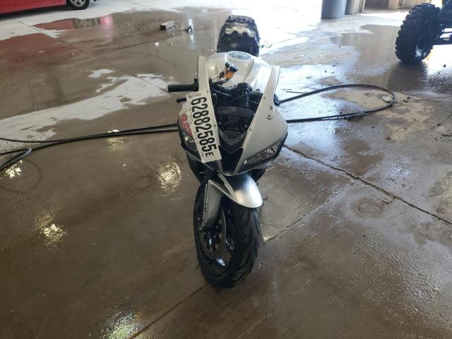 HONDA CBR600RR 2008 gray  gas JH2PC400X8M105900 photo #3