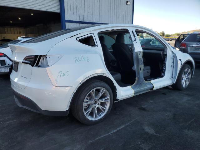 2024 TESLA MODEL Y 7SAYGDEEXRA268675