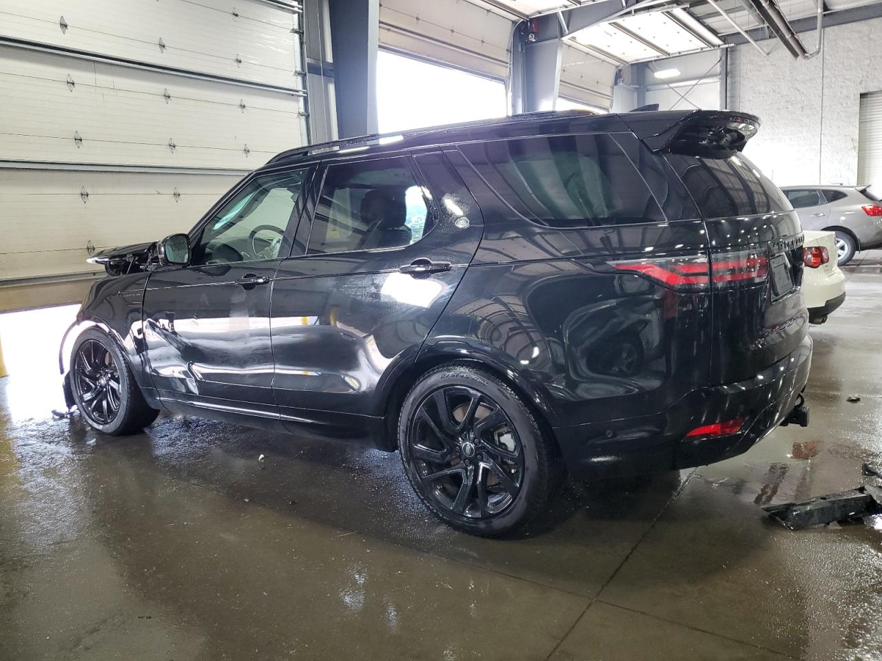 LAND ROVER DISCOVERY HSE R-DYNAMIC