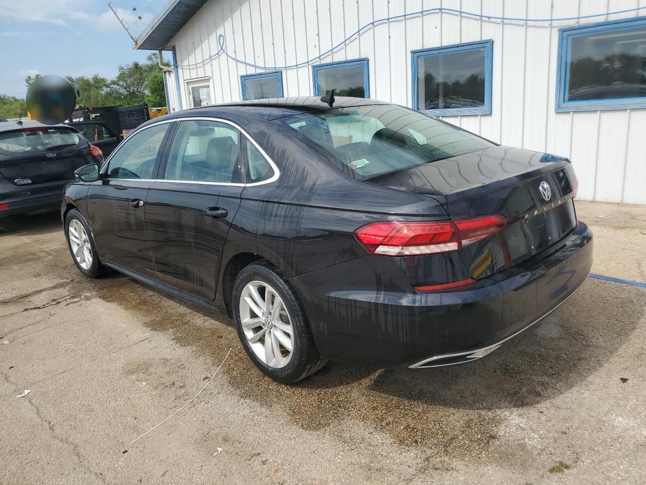 VOLKSWAGEN PASSAT SE