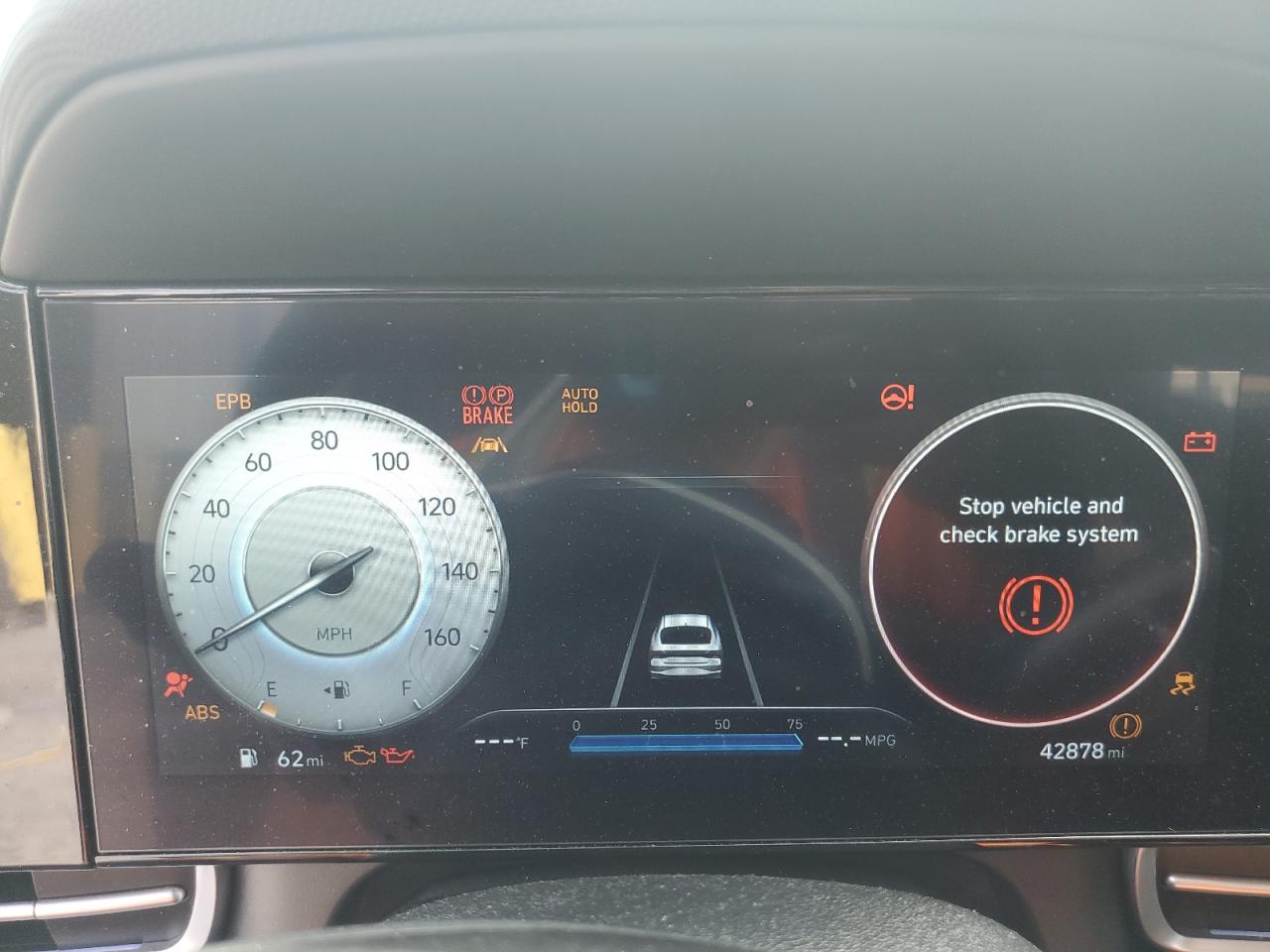 HYUNDAI ELANTRA LIMITED