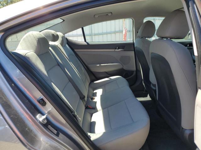 5npd74lf7jh261313 - 2018 Hyundai elantra se - #64619295