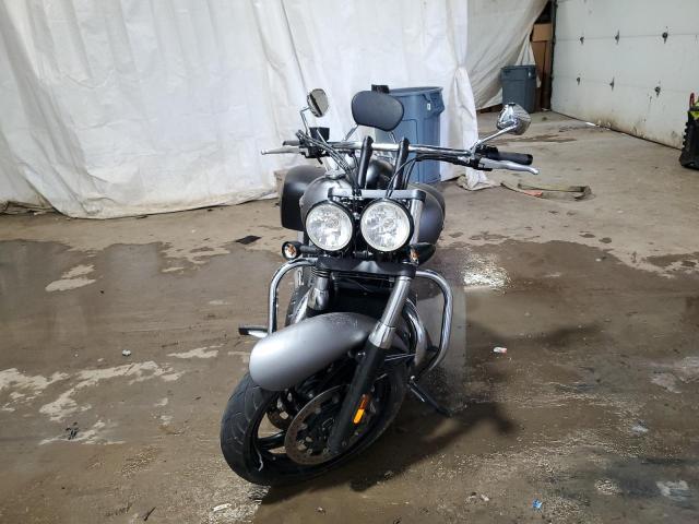 2015 TRIUMPH MOTORCYCLE THUNDERBIR SMTB03WF9FJ673881