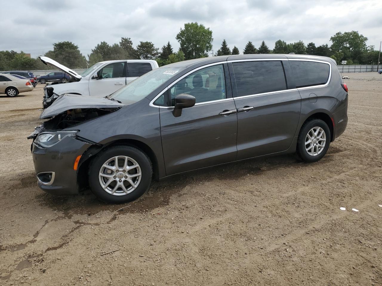 CHRYSLER PACIFICA TOURING
