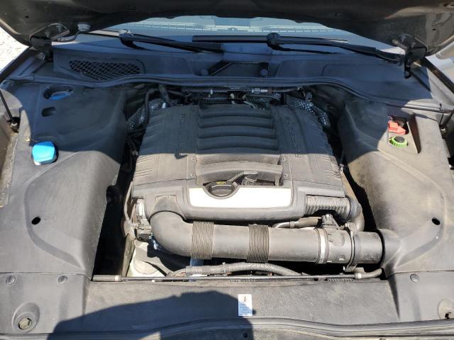 2017 PORSCHE CAYENNE WP1AA2A28HKA91661