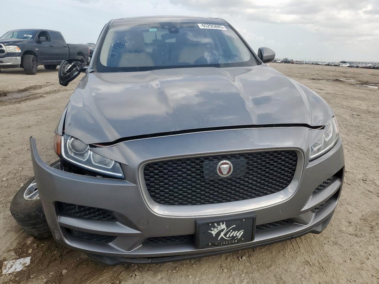 JAGUAR F-PACE PREMIUM