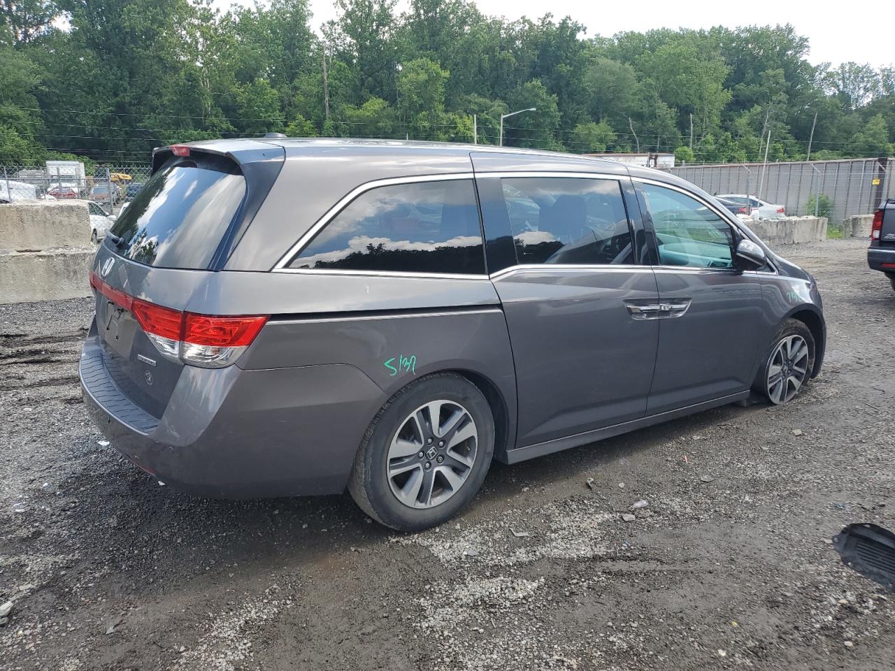 HONDA ODYSSEY TOURING
