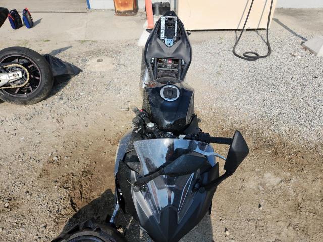 2025 KAWASAKI EX500 #3301833348