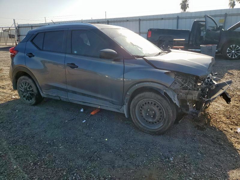 2018 NISSAN KICKS S - 3N1CP5CU3JL537182