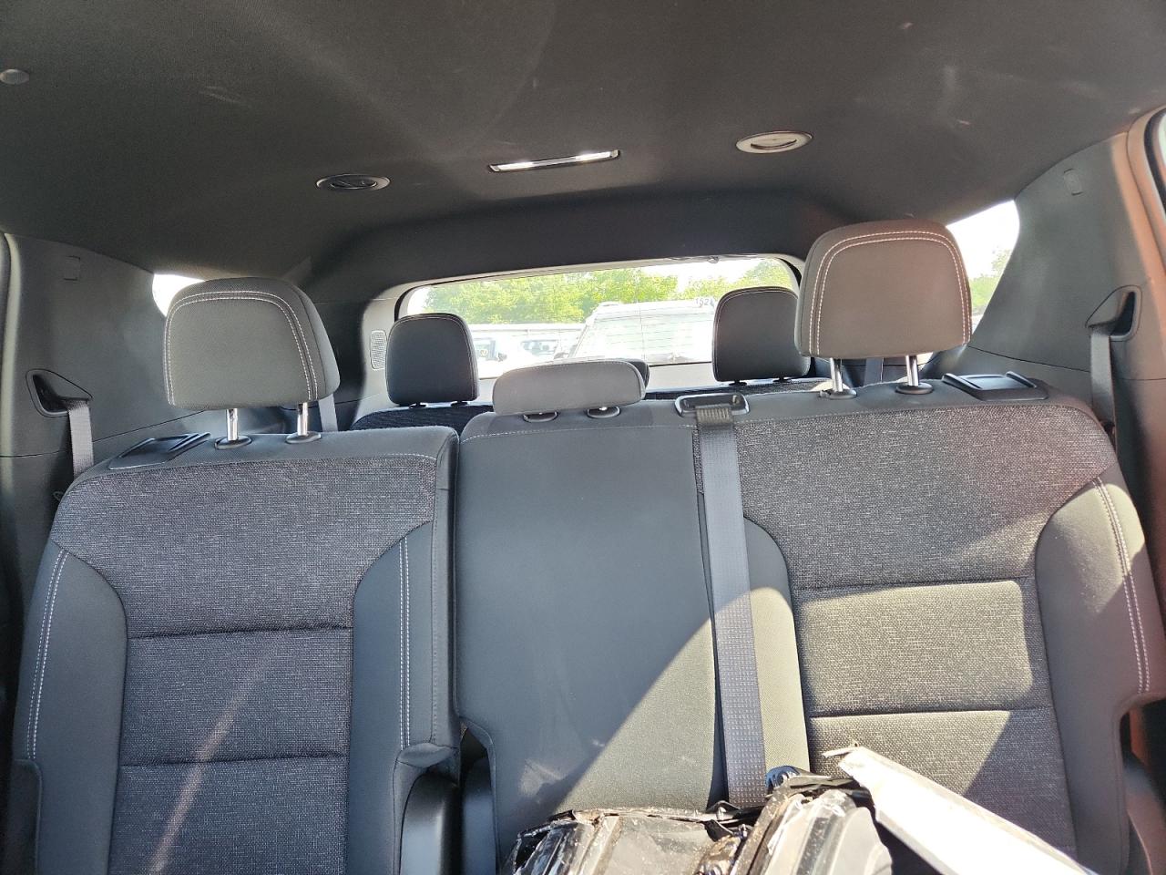 CHEVROLET TRAVERSE LS