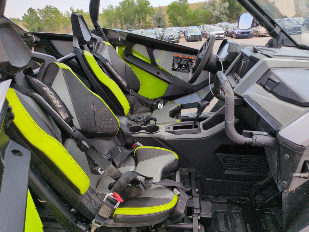 Lot #3278977039 2022 POLS RAZOR