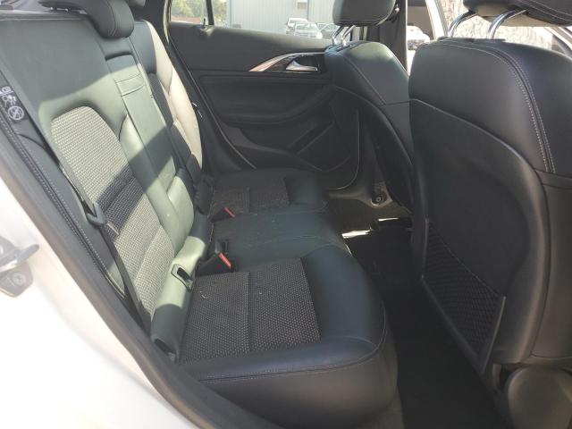 2018 INFINITI QX30 PURE SJKCH5CP2JA004989