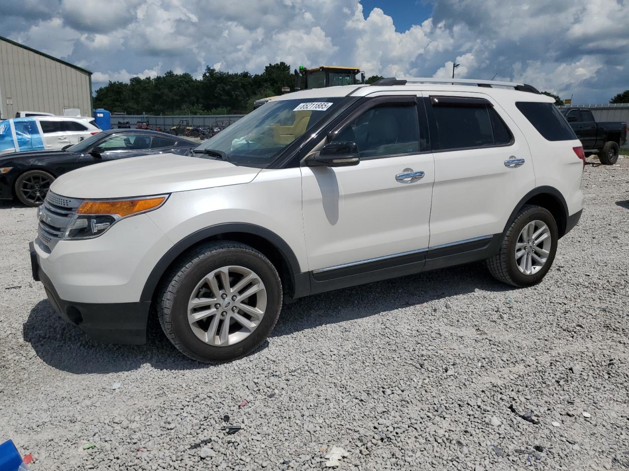 FORD EXPLORER XLT