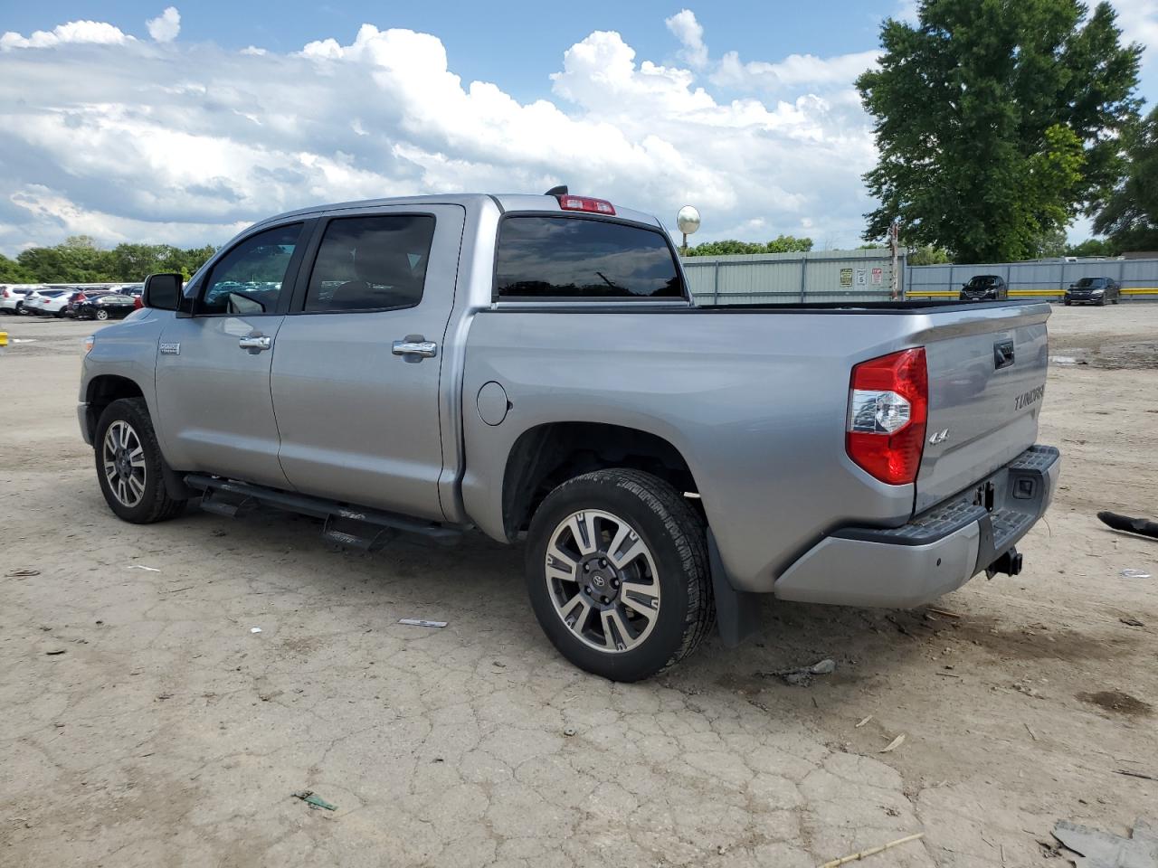 TOYOTA TUNDRA CREWMAX 1794