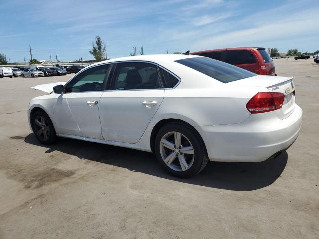 VOLKSWAGEN PASSAT SE 2013 white sedan 4d diesel 1VWBN7A38DC005640 photo #3