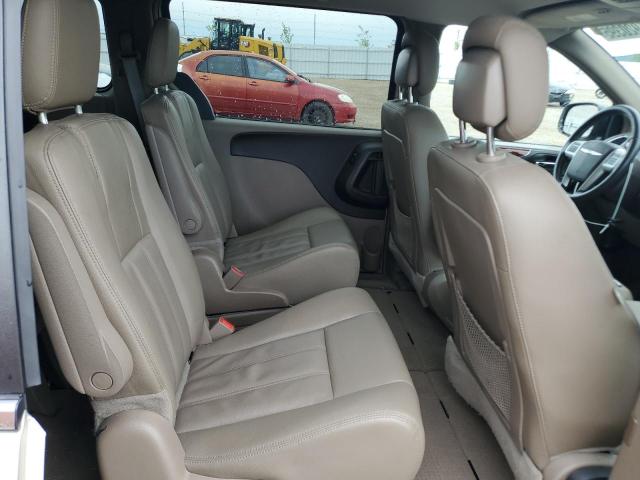 2016 CHRYSLER TOWN & COU 2C4RC1BG0GR185519