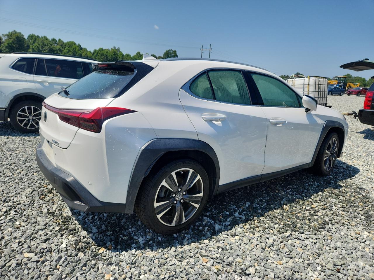 LEXUS UX 200