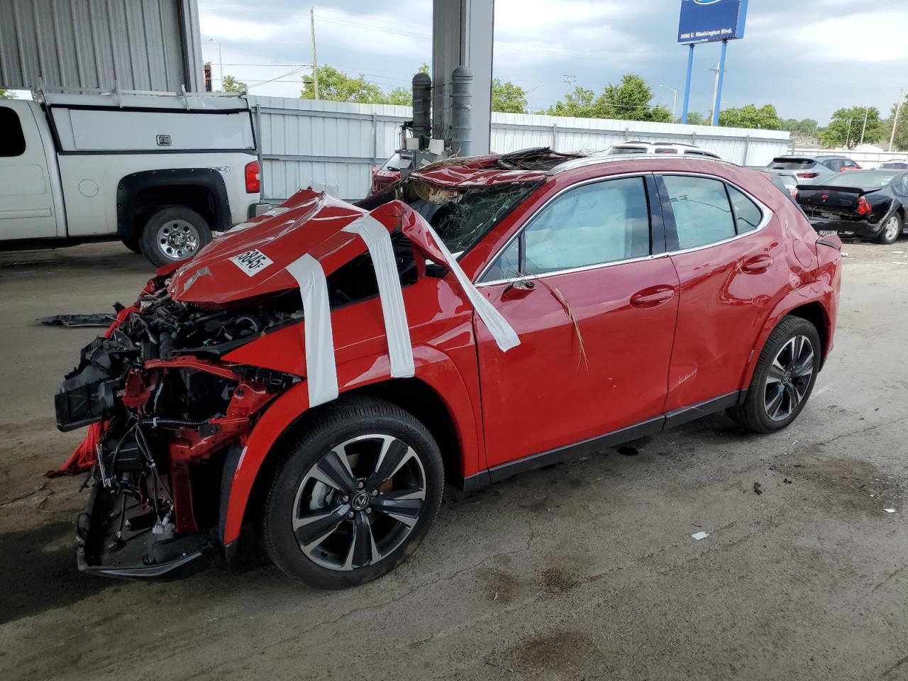 LEXUS UX 300H BASE