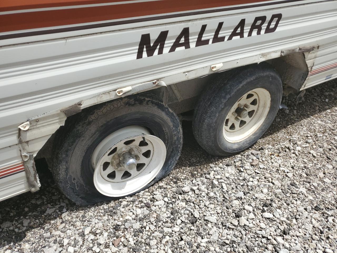 Lot #3225387853 1985 MALLARD TRAILER