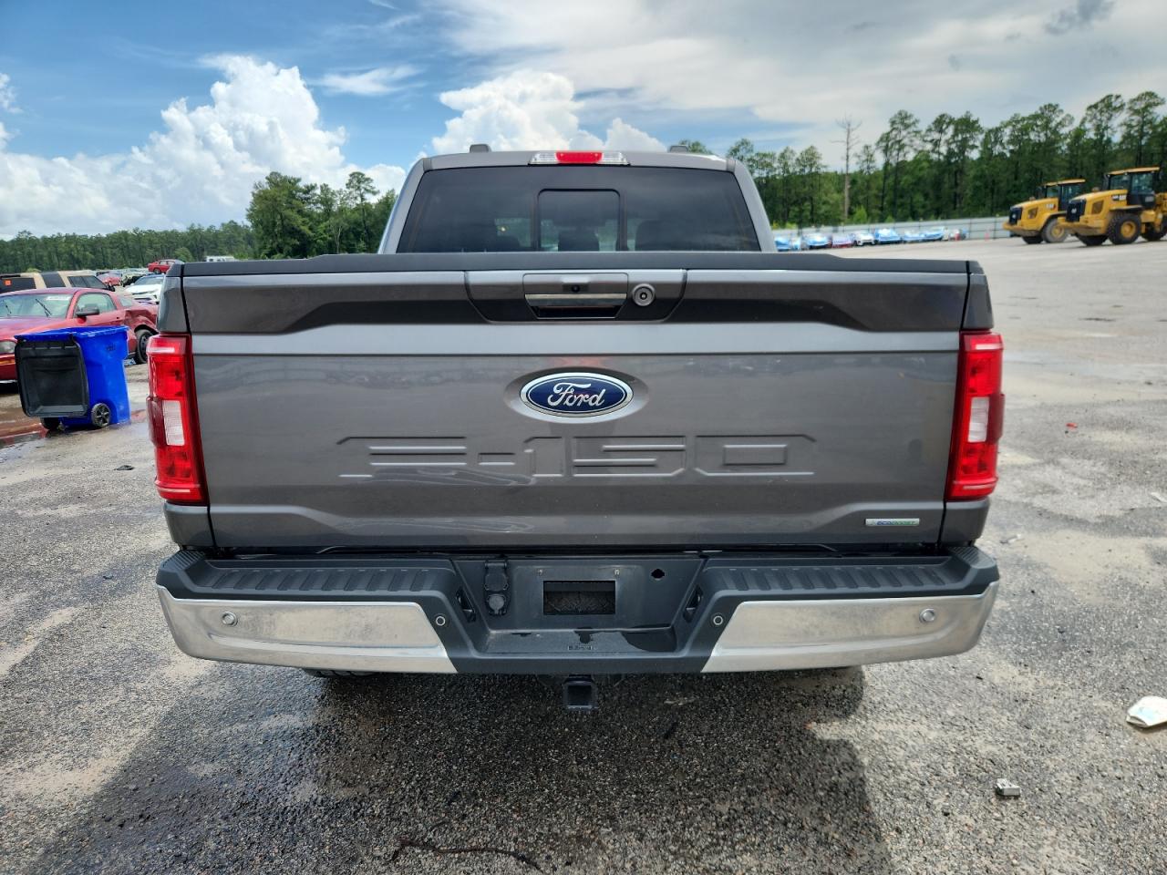 FORD F-150 SUPERCREW