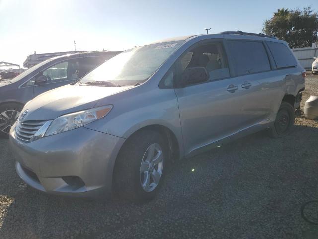2017 TOYOTA SIENNA LE - 5TDKZ3DC9HS841120