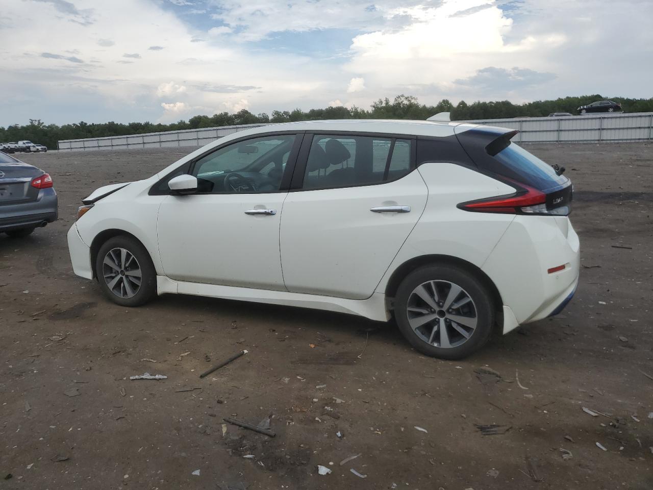 NISSAN LEAF S PLUS